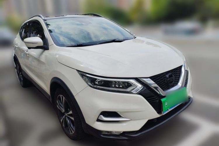 Used Nissan Qashqai 2022 2.0L CVT XV Premier Luxury Edition Front Right 45 Deg