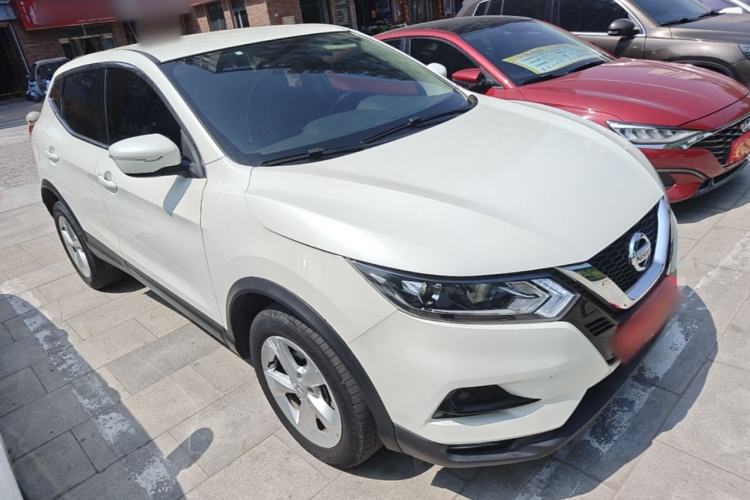 Used Nissan Qashqai 2022 2.0L CVT XV Smart Enjoyment Version Front Right 45 Deg