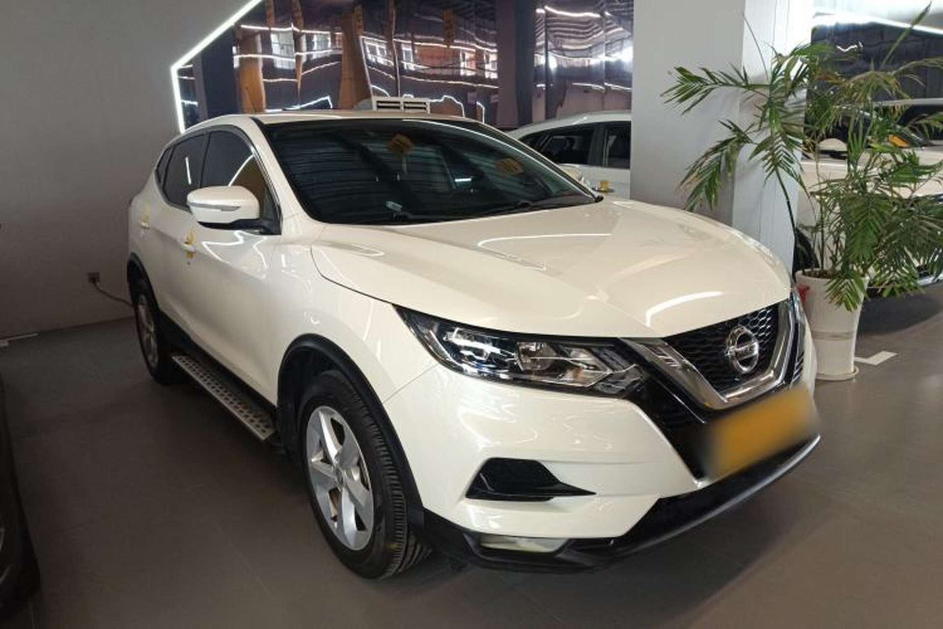 Used Nissan Qashqai 2022 2.0L CVT XV Smart Enjoyment Version Front Right 45 Deg