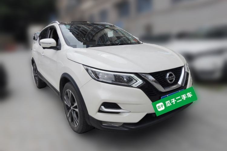 Used Nissan Qashqai 2022 2.0L CVT XV Premier Luxury Edition Front Right 45 Deg