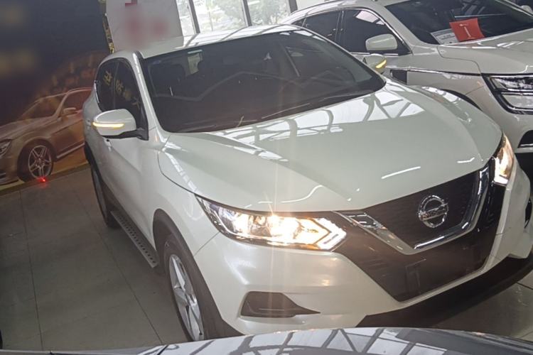 Used Nissan Qashqai 2022 2.0L CVT XV Smart Enjoyment Version Front Right 45 Deg