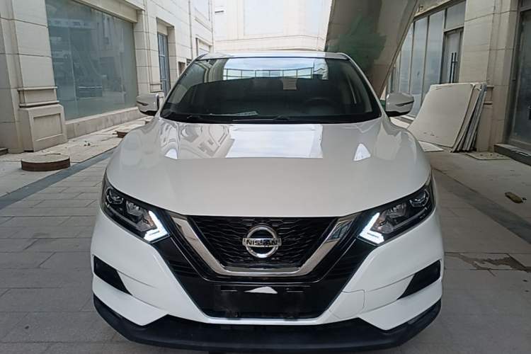 Used Nissan Qashqai 2022 2.0L CVT XV Smart Enjoyment Version Front