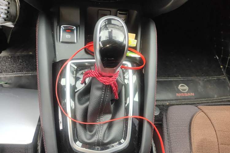 Used Nissan Qashqai 2022 2.0L CVT XV Smart Enjoyment Version Gear Lever