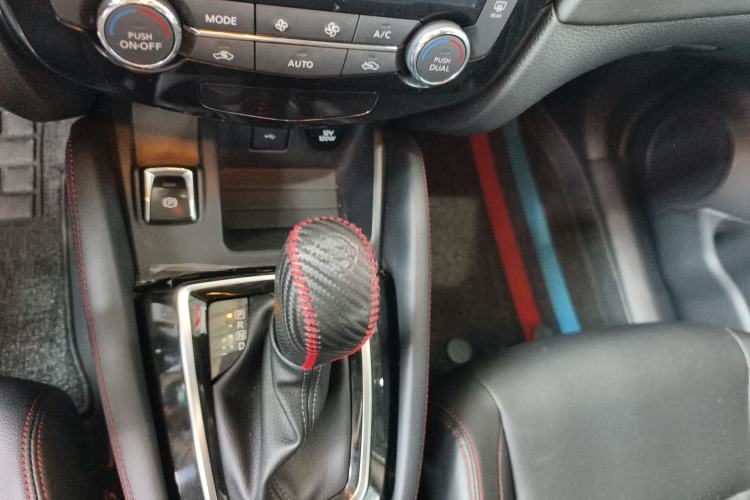 Used Nissan Qashqai 2022 2.0L CVT XV Smart Enjoyment Version Gear Lever