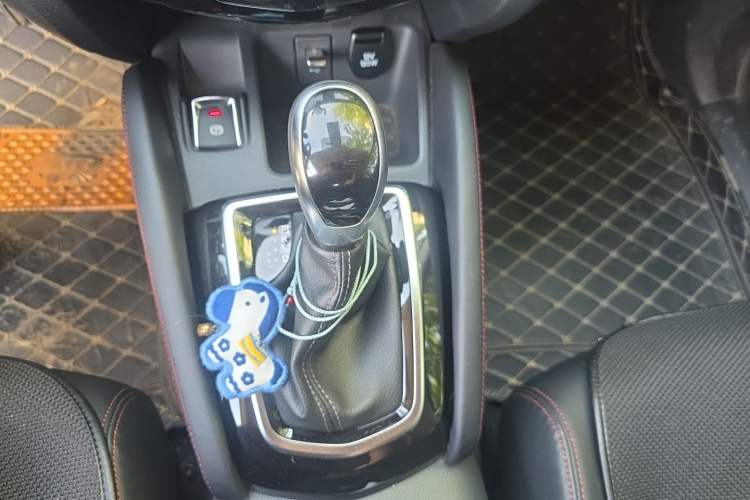 Used Nissan Qashqai 2022 2.0L CVT XV Smart Enjoyment Version Gear Lever