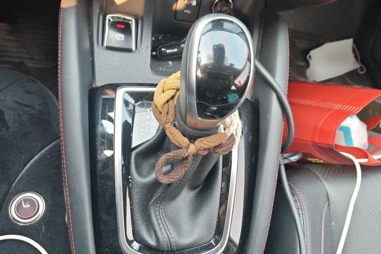 Used Nissan Qashqai 2022 2.0L CVT XV Premier Luxury Edition Gear Lever