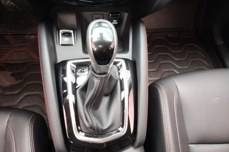 Used Nissan Qashqai 2022 2.0L CVT XV Smart Enjoyment Version Gear Lever