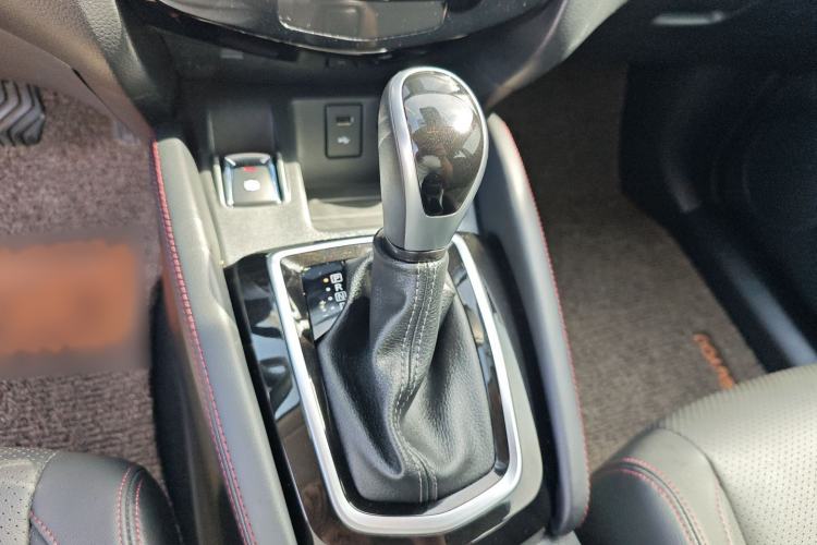 Used Nissan Qashqai 2022 2.0L CVT XV Premier Luxury Edition Gear Lever