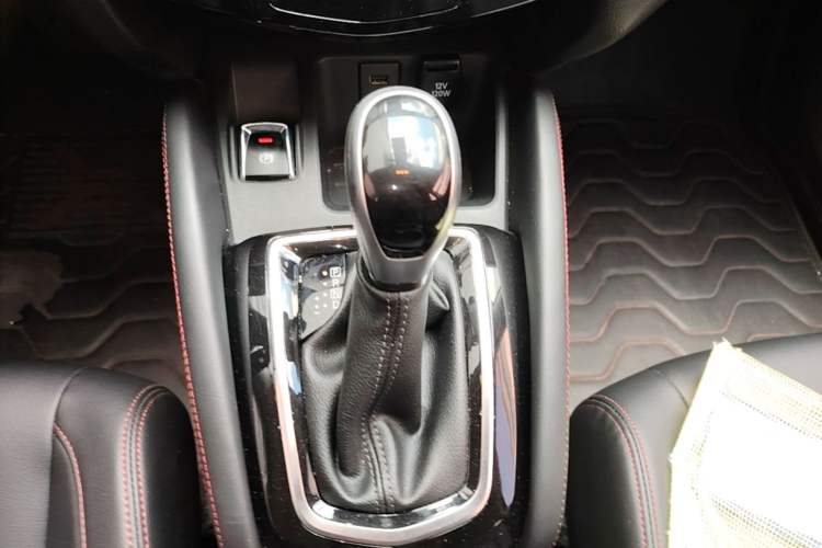 Used Nissan Qashqai 2022 2.0L CVT XV Smart Enjoyment Version Gear Lever