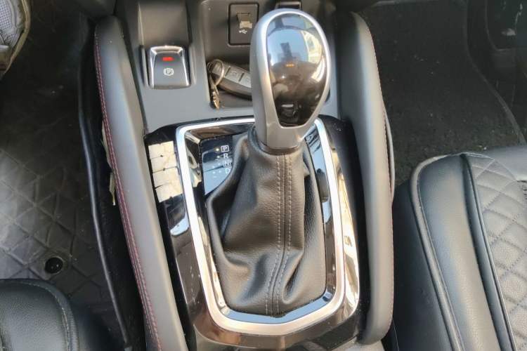 Used Nissan Qashqai 2022 2.0L CVT XV Smart Enjoyment Version Gear Lever
