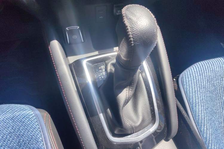 Used Nissan Qashqai 2022 2.0L CVT XV Smart Enjoyment Version Gear Lever