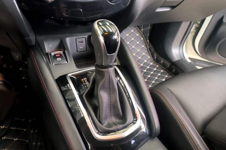 Used Nissan Qashqai 2022 2.0L CVT XV Smart Enjoyment Version Gear Lever