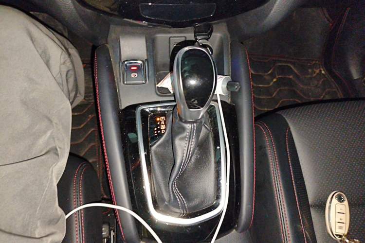 Used Nissan Qashqai 2022 2.0L CVT XV Premier Luxury Edition Gear Lever