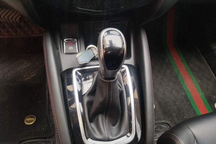 Used Nissan Qashqai 2022 2.0L CVT XV Smart Enjoyment Version Gear Lever