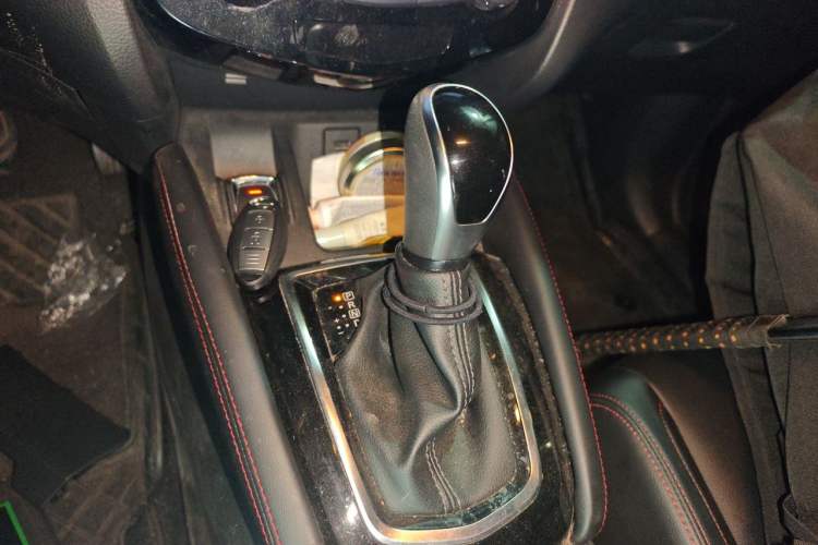 Used Nissan Qashqai 2022 2.0L CVT XV Smart Enjoyment Version Gear Lever