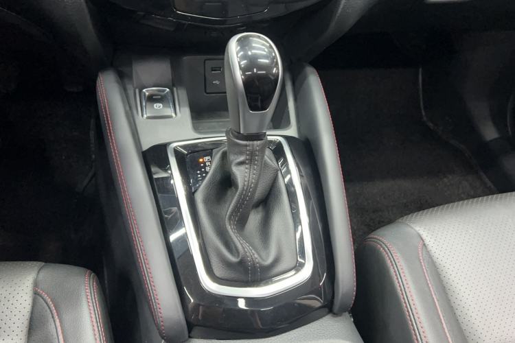 Used Nissan Qashqai 2022 2.0L CVT XV Premier Luxury Edition Gear Lever
