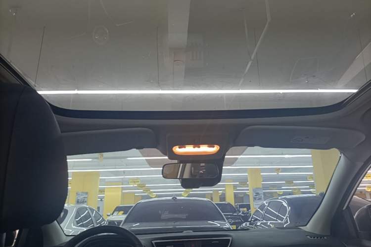 Used Nissan Qashqai 2022 2.0L CVT XV Premier Luxury Edition Headliner