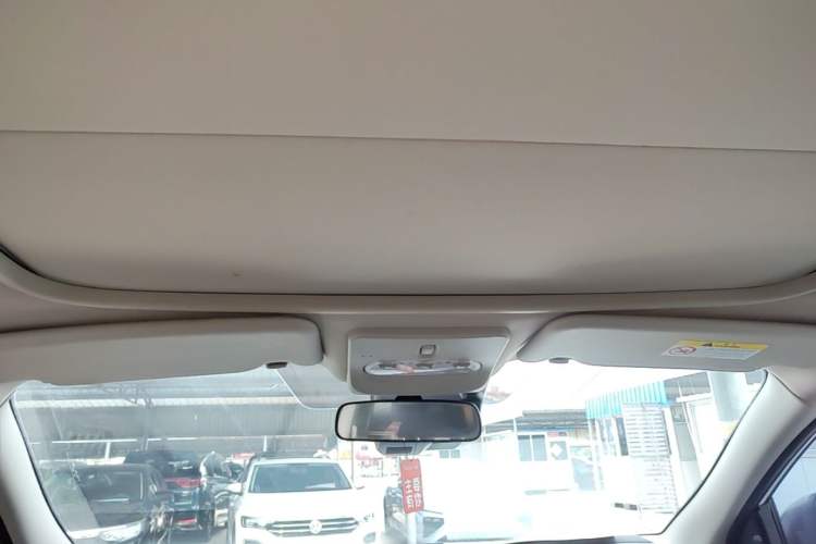 Used Nissan Qashqai 2022 2.0L CVT XV Premier Luxury Edition Headliner