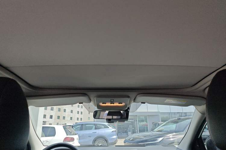 Used Nissan Qashqai 2022 2.0L CVT XV Premier Luxury Edition Headliner