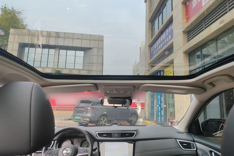 Used Nissan Qashqai 2022 2.0L CVT XV Premier Luxury Edition Headliner