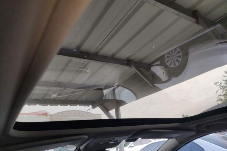 Used Nissan Qashqai 2022 2.0L CVT XV Premier Luxury Edition Headliner
