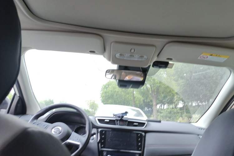 Used Nissan Qashqai 2022 2.0L CVT XV Premier Luxury Edition Headliner