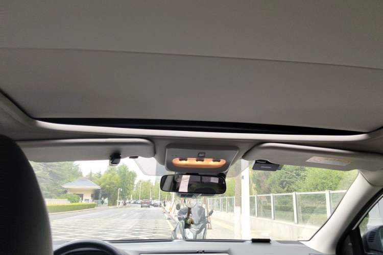 Used Nissan Qashqai 2022 2.0L CVT XV Premier Luxury Edition Headliner