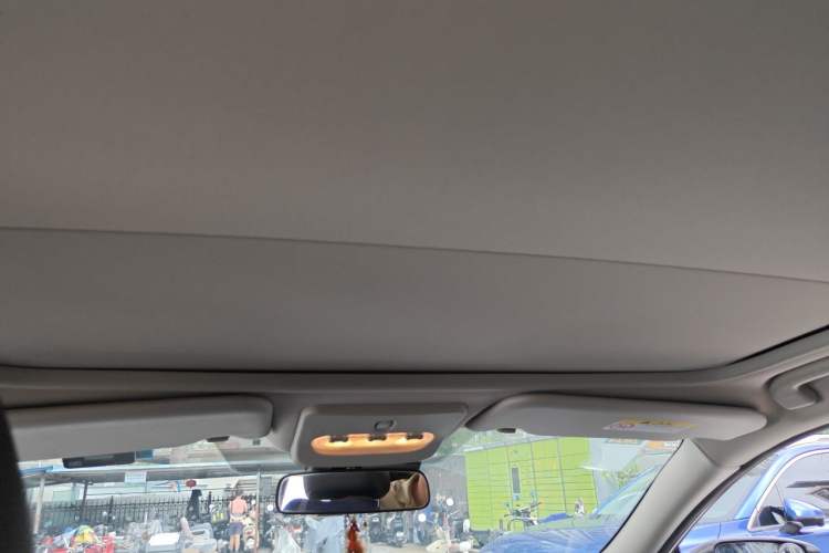 Used Nissan Qashqai 2022 2.0L CVT XV Premier Luxury Edition Headliner