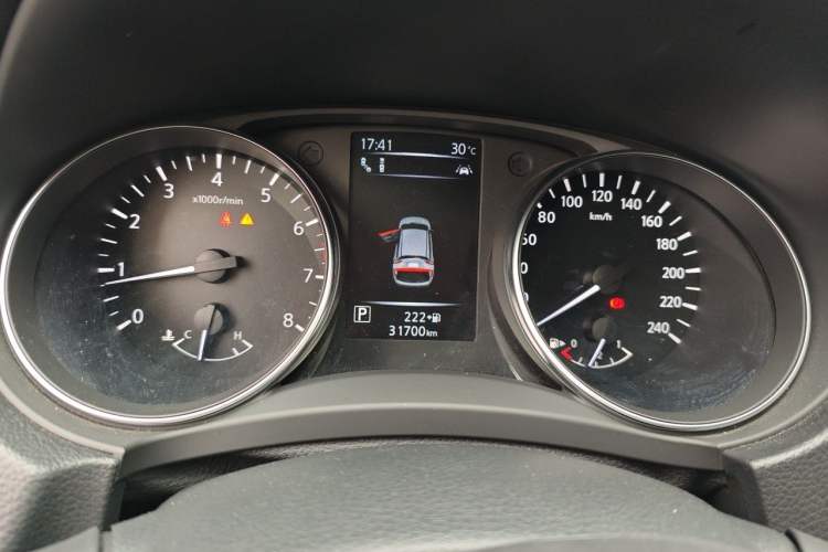 Used Nissan Qashqai 2022 2.0L CVT XV Premier Luxury Edition Instrument Cluster