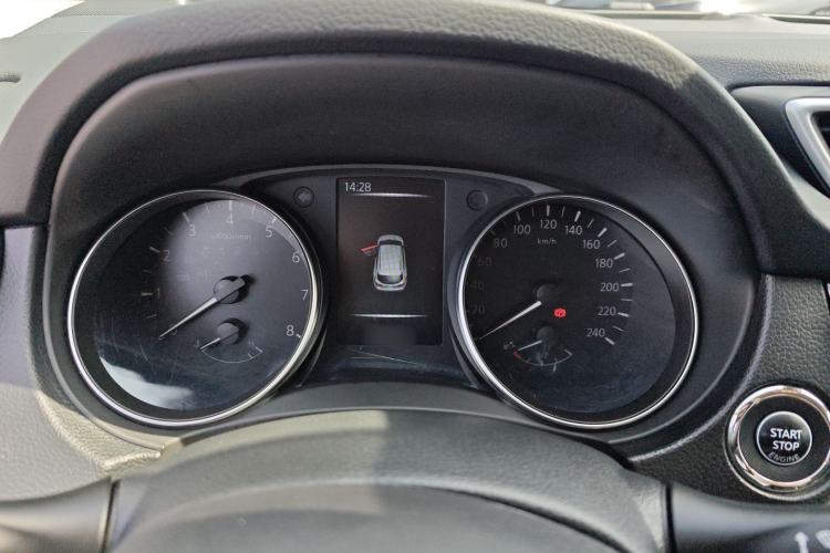 Used Nissan Qashqai 2022 2.0L CVT XV Premier Luxury Edition Instrument Cluster