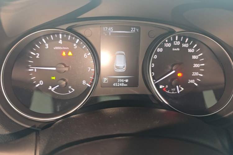 Used Nissan Qashqai 2022 2.0L CVT XV Premier Luxury Edition Instrument Cluster