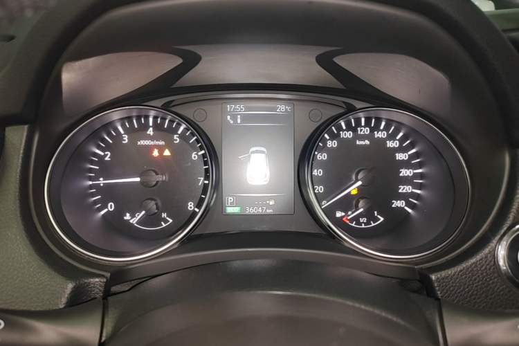 Used Nissan Qashqai 2022 2.0L CVT XV Premier Luxury Edition Instrument Cluster