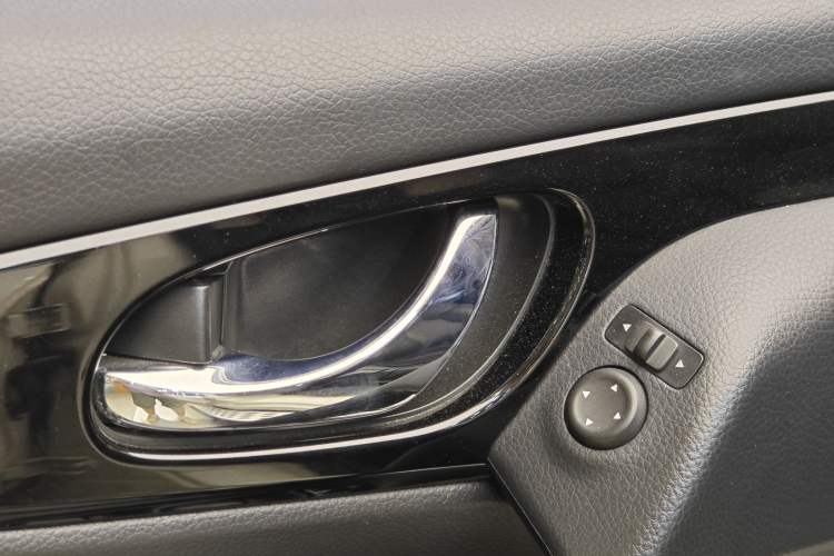Used Nissan Qashqai 2022 2.0L CVT XV Smart Enjoyment Version Interior 1