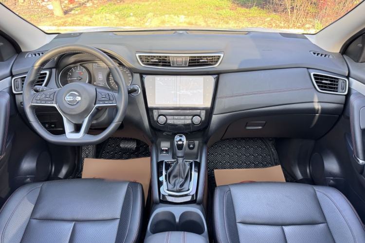 Used Nissan Qashqai 2022 2.0L CVT XV Premier Luxury Edition Interior 1