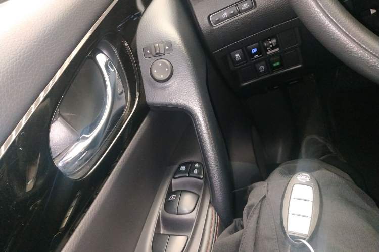 Used Nissan Qashqai 2022 2.0L CVT XV Smart Enjoyment Version Interior 1