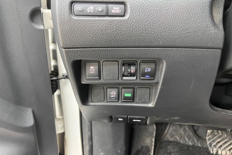 Used Nissan Qashqai 2022 2.0L CVT XV Smart Enjoyment Version Interior 11