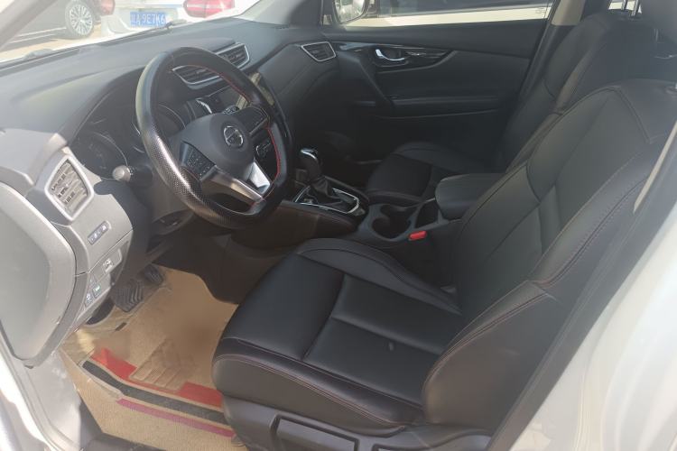 Used Nissan Qashqai 2022 2.0L CVT XV Smart Enjoyment Version Interior 2