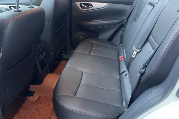 Used Nissan Qashqai 2022 2.0L CVT XV Premier Luxury Edition Interior 2