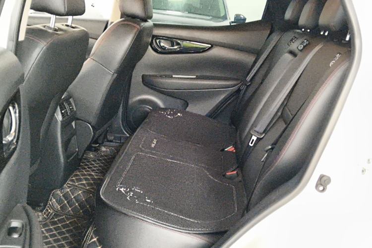 Used Nissan Qashqai 2022 2.0L CVT XV Smart Enjoyment Version Interior 2