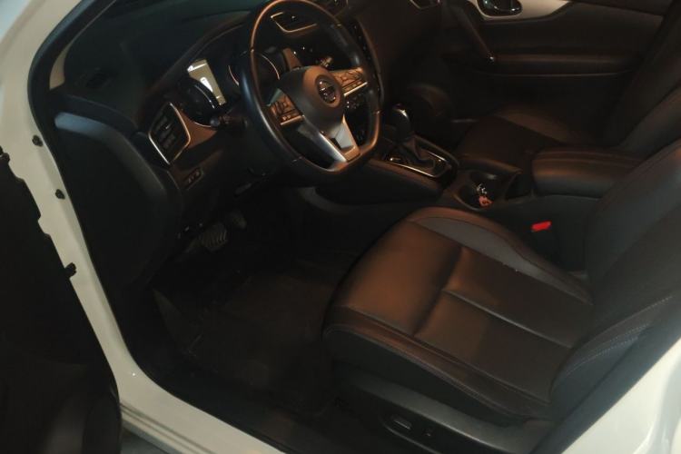 Used Nissan Qashqai 2022 2.0L CVT XV Premier Luxury Edition Interior 3