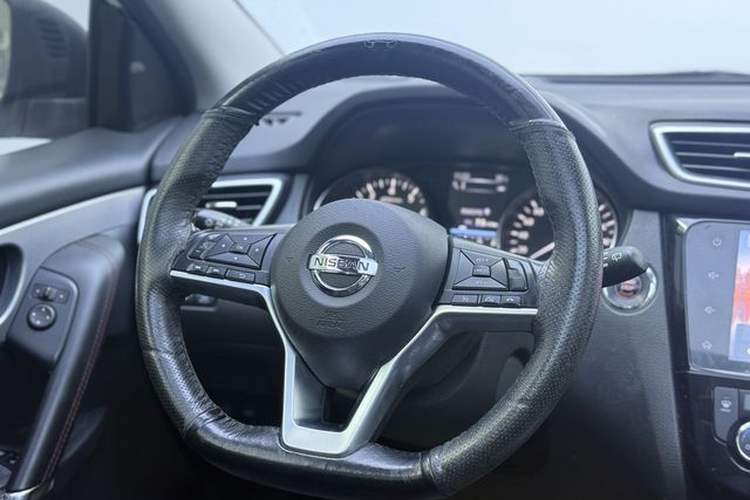Used Nissan Qashqai 2022 2.0L CVT XV Premier Luxury Edition Interior 3