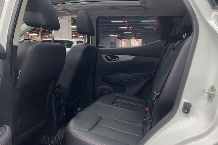 Used Nissan Qashqai 2022 2.0L CVT XV Premier Luxury Edition Interior 3