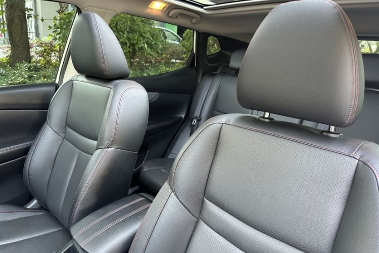 Used Nissan Qashqai 2022 2.0L CVT XV Premier Luxury Edition Interior 4