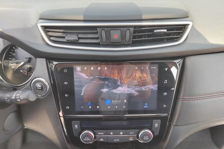 Used Nissan Qashqai 2022 2.0L CVT XV Smart Enjoyment Version Interior 5