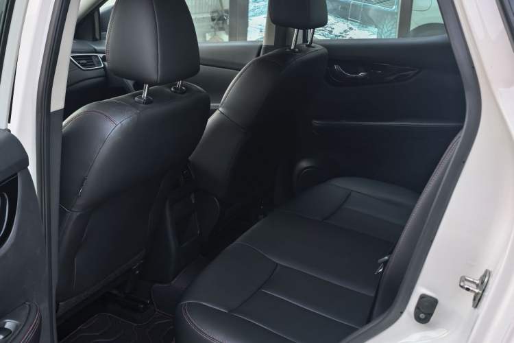 Used Nissan Qashqai 2022 2.0L CVT XV Smart Enjoyment Version Interior 5