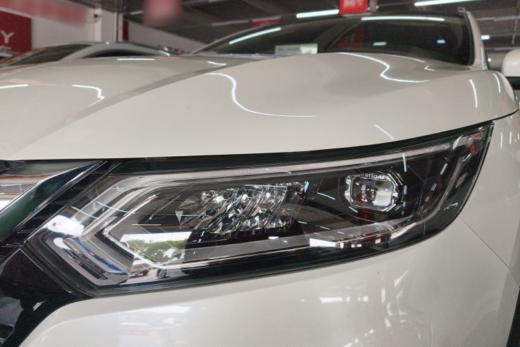 Used Nissan Qashqai 2022 2.0L CVT XV Premier Luxury Edition Left Front Headlight