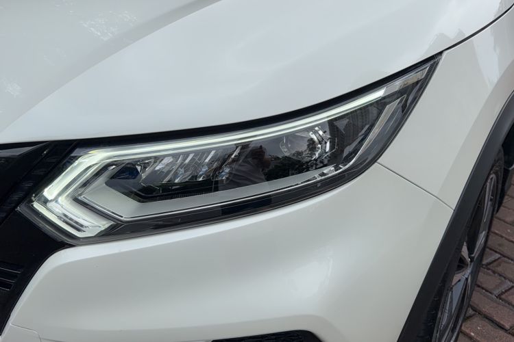 Used Nissan Qashqai 2022 2.0L CVT XV Premier Luxury Edition Left Front Headlight