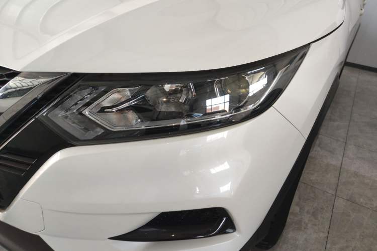 Used Nissan Qashqai 2022 2.0L CVT XV Smart Enjoyment Version Left Front Headlight