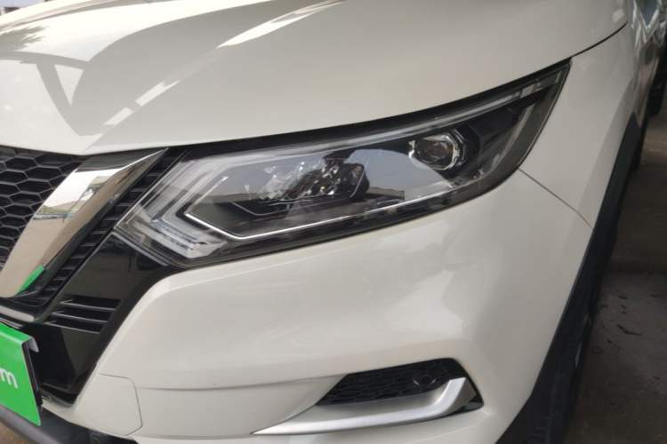 Used Nissan Qashqai 2022 2.0L CVT XV Premier Luxury Edition Left Front Headlight