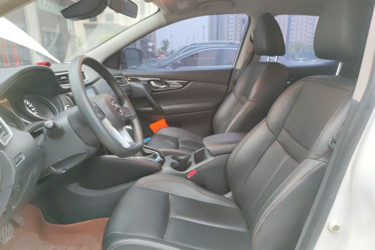 Used Nissan Qashqai 2022 2.0L CVT XV Smart Enjoyment Version Left Front Seat